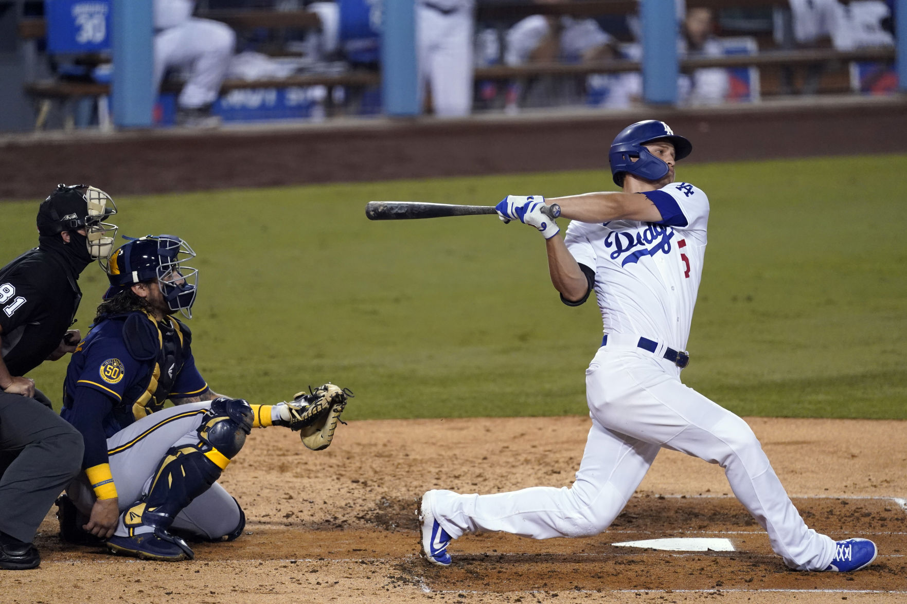 Dodgers 3, Brewers 0